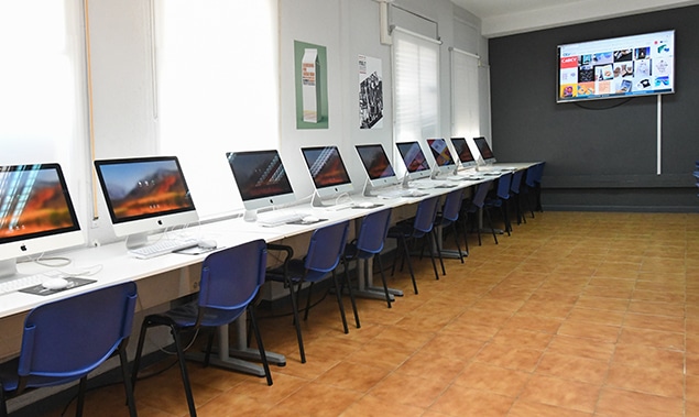 instalaciones-de-animacion_0000s_0000_SALA-ORDENADORES-DISEÑO-TS2